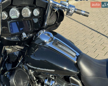 Черный Харлей-Дэвидсон FLHTK, объемом двигателя 1.85 л и пробегом 23 тыс. км за 23500 $, фото 39 на Automoto.ua