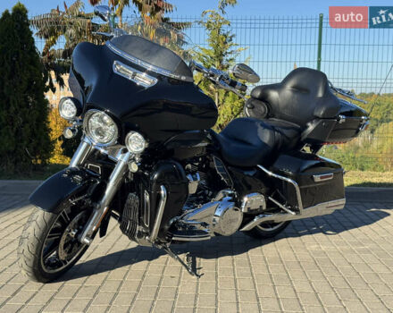 Черный Харлей-Дэвидсон FLHTK, объемом двигателя 1.85 л и пробегом 23 тыс. км за 23500 $, фото 1 на Automoto.ua
