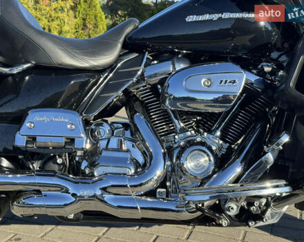 Черный Харлей-Дэвидсон FLHTK, объемом двигателя 1.85 л и пробегом 23 тыс. км за 23500 $, фото 6 на Automoto.ua