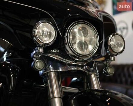 Чорний Харлей-Девідсон FLHTK Electra Glide Ultra Limited, об'ємом двигуна 1.8 л та пробігом 86 тис. км за 15000 $, фото 10 на Automoto.ua