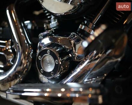Чорний Харлей-Девідсон FLHTK Electra Glide Ultra Limited, об'ємом двигуна 1.8 л та пробігом 86 тис. км за 15000 $, фото 23 на Automoto.ua