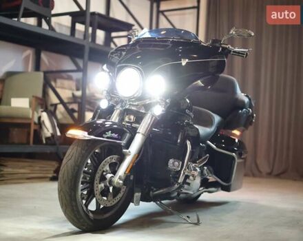 Чорний Харлей-Девідсон FLHTK Electra Glide Ultra Limited, об'ємом двигуна 1.8 л та пробігом 86 тис. км за 15000 $, фото 16 на Automoto.ua