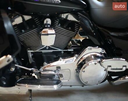 Чорний Харлей-Девідсон FLHTK Electra Glide Ultra Limited, об'ємом двигуна 1.8 л та пробігом 86 тис. км за 15000 $, фото 30 на Automoto.ua