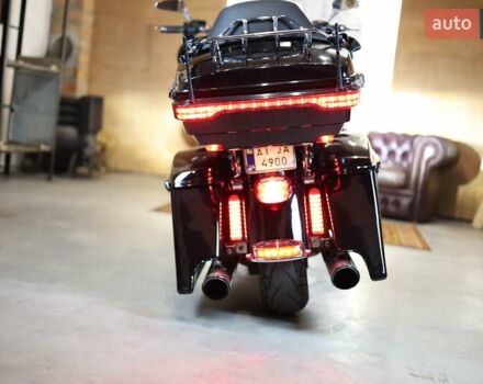 Чорний Харлей-Девідсон FLHTK Electra Glide Ultra Limited, об'ємом двигуна 1.8 л та пробігом 86 тис. км за 15000 $, фото 15 на Automoto.ua