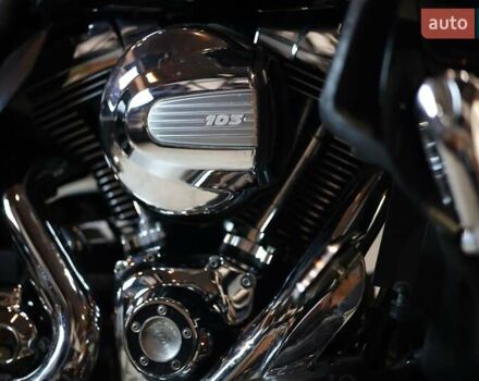 Чорний Харлей-Девідсон FLHTK Electra Glide Ultra Limited, об'ємом двигуна 1.8 л та пробігом 86 тис. км за 15000 $, фото 22 на Automoto.ua