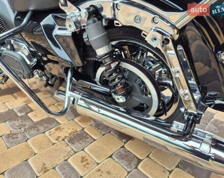 Черный Харлей-Дэвидсон FLHTK Electra Glide Ultra Limited, объемом двигателя 1.87 л и пробегом 18 тыс. км за 27200 $, фото 6 на Automoto.ua
