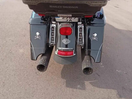 Черный Харлей-Дэвидсон FLHTK Electra Glide Ultra Limited, объемом двигателя 1.54 л и пробегом 39 тыс. км за 18000 $, фото 1 на Automoto.ua