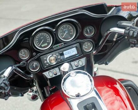 Красный Харлей-Дэвидсон FLHTK Electra Glide Ultra Limited, объемом двигателя 1.8 л и пробегом 50 тыс. км за 11000 $, фото 5 на Automoto.ua