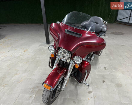 Красный Харлей-Дэвидсон FLHTK Electra Glide Ultra Limited, объемом двигателя 1.75 л и пробегом 63 тыс. км за 17500 $, фото 2 на Automoto.ua