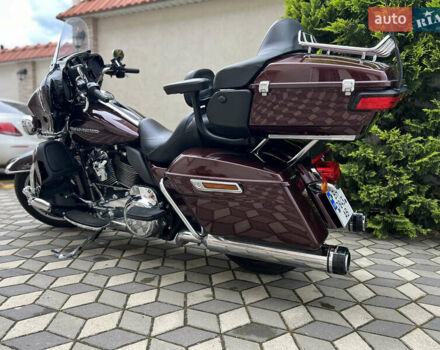 Красный Харлей-Дэвидсон FLHTK Electra Glide Ultra Limited, объемом двигателя 1.85 л и пробегом 12 тыс. км за 26300 $, фото 5 на Automoto.ua
