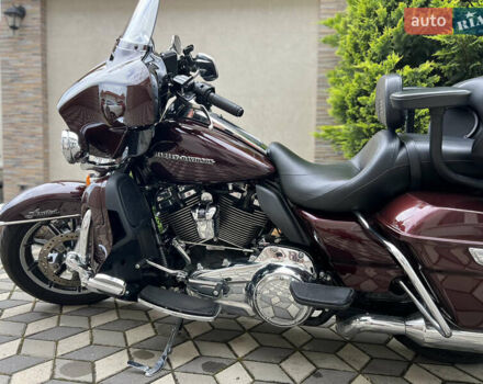 Красный Харлей-Дэвидсон FLHTK Electra Glide Ultra Limited, объемом двигателя 1.85 л и пробегом 12 тыс. км за 26300 $, фото 4 на Automoto.ua
