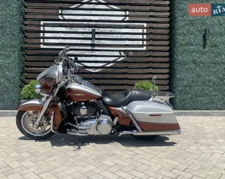 Серый Харлей-Дэвидсон FLHTK Electra Glide Ultra Limited, объемом двигателя 1.8 л и пробегом 50 тыс. км за 15000 $, фото 1 на Automoto.ua