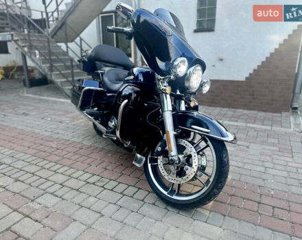 Синій Харлей-Девідсон FLHTK Electra Glide Ultra Limited, об'ємом двигуна 1.7 л та пробігом 98 тис. км за 11500 $, фото 3 на Automoto.ua
