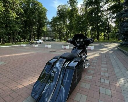 Черный Харлей-Дэвидсон FLHX Street Glide, объемом двигателя 0 л и пробегом 35 тыс. км за 39990 $, фото 2 на Automoto.ua