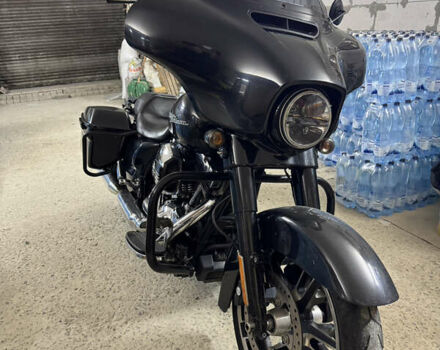 Чорний Харлей-Девідсон FLHX Street Glide, об'ємом двигуна 1.7 л та пробігом 67 тис. км за 14999 $, фото 11 на Automoto.ua