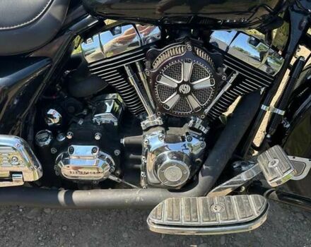 Черный Харлей-Дэвидсон FLHX Street Glide, объемом двигателя 1.58 л и пробегом 37 тыс. км за 11500 $, фото 4 на Automoto.ua