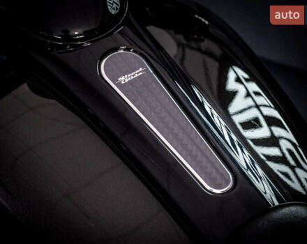 Черный Харлей-Дэвидсон FLHX Street Glide, объемом двигателя 1.87 л и пробегом 11 тыс. км за 18900 $, фото 18 на Automoto.ua