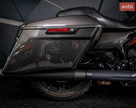 Черный Харлей-Дэвидсон FLHX Street Glide, объемом двигателя 1.87 л и пробегом 11 тыс. км за 18900 $, фото 6 на Automoto.ua