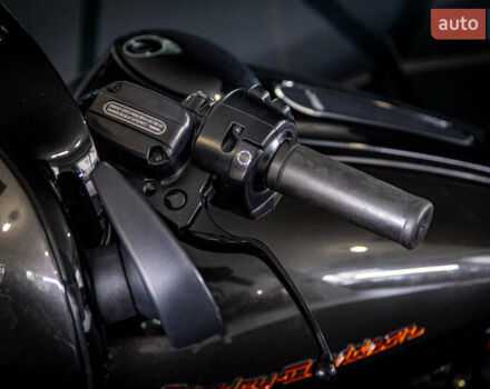 Черный Харлей-Дэвидсон FLHX Street Glide, объемом двигателя 1.87 л и пробегом 11 тыс. км за 18900 $, фото 16 на Automoto.ua