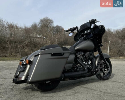 Сірий Харлей-Девідсон FLHX Street Glide, об'ємом двигуна 1.8 л та пробігом 19 тис. км за 22000 $, фото 7 на Automoto.ua