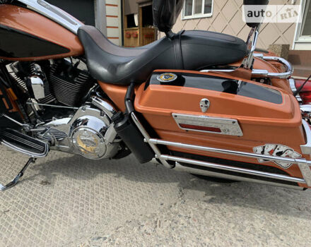 Оранжевый Харлей-Дэвидсон FLHX Street Glide, объемом двигателя 1.58 л и пробегом 22 тыс. км за 15300 $, фото 8 на Automoto.ua