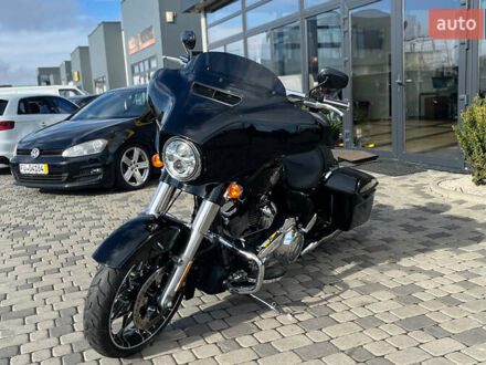 Черный Харлей-Дэвидсон FLHXS, объемом двигателя 2 л и пробегом 6 тыс. км за 26500 $, фото 1 на Automoto.ua