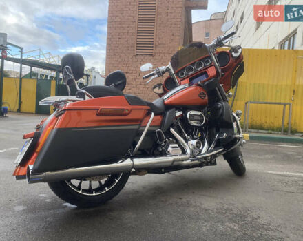 Красный Харлей-Дэвидсон FLHXSE, объемом двигателя 1.92 л и пробегом 26 тыс. км за 28000 $, фото 10 на Automoto.ua