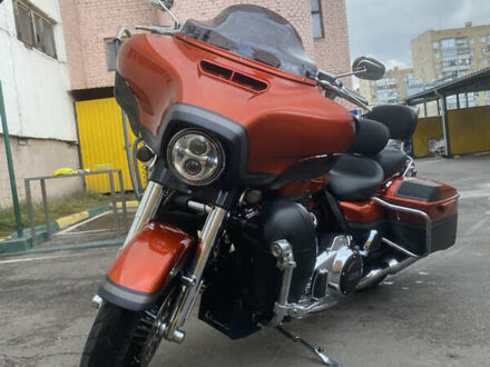 Харлей-Дэвидсон FLHXSE 2018 в Киеве на Automoto.ua Красный Харлей-Дэвидсон FLHXSE, объемом двигателя 1.92 л и пробегом 26 тыс. км за 28000 $, фото 1 на Automoto.ua