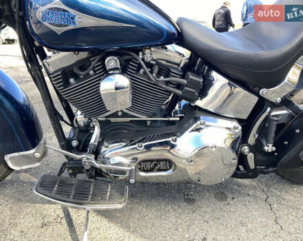 Синій Харлей-Девідсон FLSTC, об'ємом двигуна 1.45 л та пробігом 48 тис. км за 9000 $, фото 4 на Automoto.ua