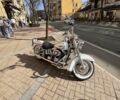 Белый Харлей-Дэвидсон FLSTN Softail Deluxe, объемом двигателя 1.7 л и пробегом 12 тыс. км за 14250 $, фото 1 на Automoto.ua
