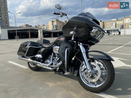 Харлей-Дэвидсон FLTRU 2019 в Киеве на Automoto.ua Черный Харлей-Дэвидсон FLTRU, объемом двигателя 1.87 л и пробегом 24 тыс. км за 22500 $, фото 1 на Automoto.ua