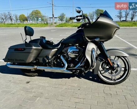 Серый Харлей-Дэвидсон FLTRX Road Glide, объемом двигателя 1.7 л и пробегом 54 тыс. км за 16000 $, фото 1 на Automoto.ua