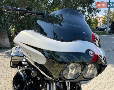 Белый Харлей-Дэвидсон FLTRXS, объемом двигателя 1.8 л и пробегом 16 тыс. км за 35000 $, фото 14 на Automoto.ua