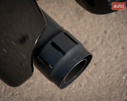 Черный Харлей-Дэвидсон FLTRXS, объемом двигателя 1.87 л и пробегом 20 тыс. км за 25000 $, фото 3 на Automoto.ua