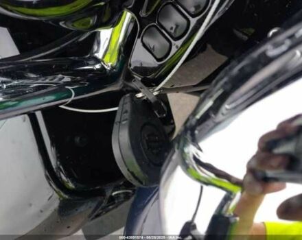 Харлей-Дэвидсон FLTRXS, объемом двигателя 1.87 л и пробегом 0 тыс. км за 8000 $, фото 11 на Automoto.ua