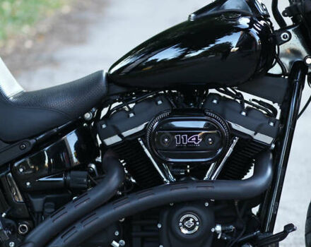 Чорний Харлей-Девідсон FXFBS, об'ємом двигуна 1.9 л та пробігом 28 тис. км за 18500 $, фото 4 на Automoto.ua