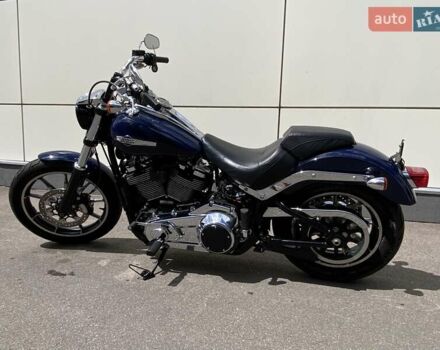 Синий Харлей-Дэвидсон FXLR, объемом двигателя 1.8 л и пробегом 1 тыс. км за 15600 $, фото 6 на Automoto.ua