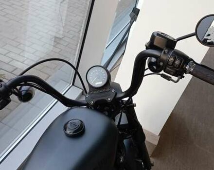 Черный Харлей-Дэвидсон Iron 1200, объемом двигателя 1.2 л и пробегом 18 тыс. км за 11300 $, фото 4 на Automoto.ua