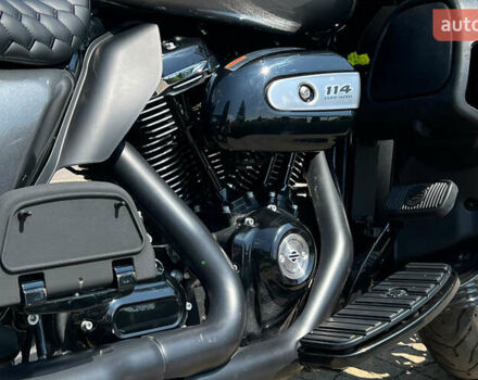 Серый Харлей-Дэвидсон Road Glide Limited, объемом двигателя 1.9 л и пробегом 12 тыс. км за 24490 $, фото 13 на Automoto.ua