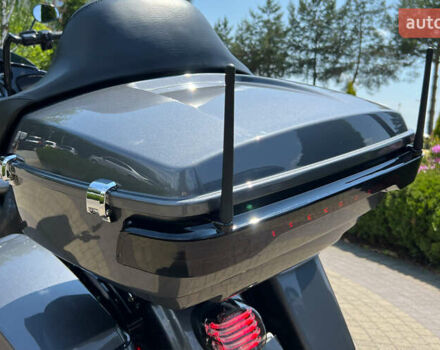 Серый Харлей-Дэвидсон Road Glide Limited, объемом двигателя 1.9 л и пробегом 12 тыс. км за 24490 $, фото 16 на Automoto.ua