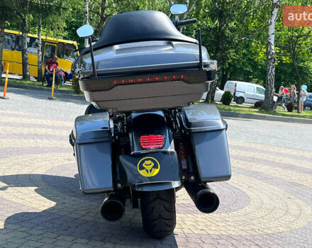 Серый Харлей-Дэвидсон Road Glide Limited, объемом двигателя 1.9 л и пробегом 12 тыс. км за 24490 $, фото 5 на Automoto.ua