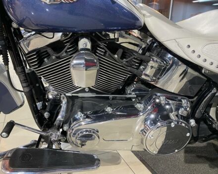 Белый Харлей-Дэвидсон Softail Deluxe, объемом двигателя 1.7 л и пробегом 21 тыс. км за 13000 $, фото 3 на Automoto.ua