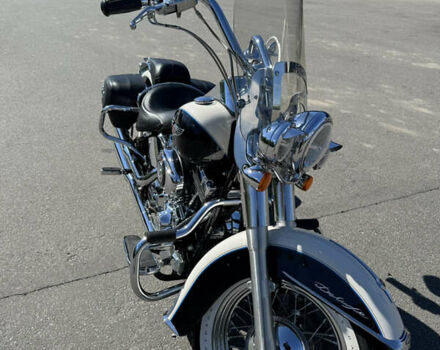 Белый Харлей-Дэвидсон Softail Deluxe, объемом двигателя 1.69 л и пробегом 23 тыс. км за 18000 $, фото 6 на Automoto.ua