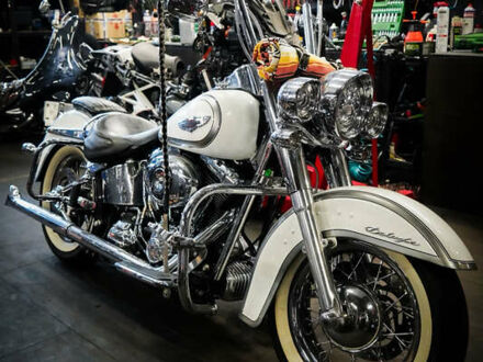 Білий Харлей-Девідсон Softail Deluxe, об'ємом двигуна 1.7 л та пробігом 23 тис. км за 14250 $, фото 1 на Automoto.ua