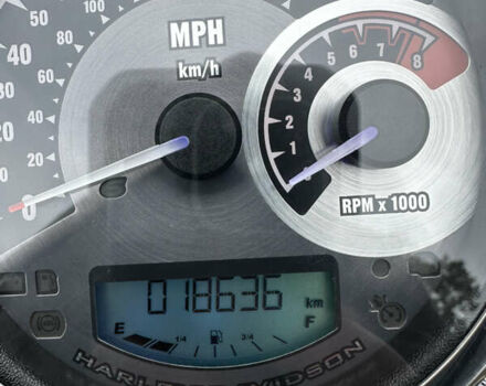 Черный Харлей-Дэвидсон Softail Deluxe, объемом двигателя 1.45 л и пробегом 18 тыс. км за 9000 $, фото 8 на Automoto.ua