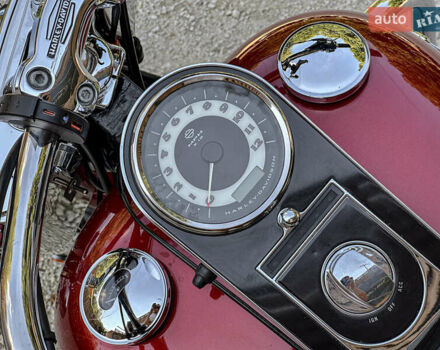 Красный Харлей-Дэвидсон Softail Deluxe, объемом двигателя 0 л и пробегом 16 тыс. км за 13900 $, фото 23 на Automoto.ua