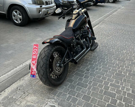 Черный Харлей-Дэвидсон Softail Slim FLS, объемом двигателя 1.7 л и пробегом 8 тыс. км за 21050 $, фото 2 на Automoto.ua
