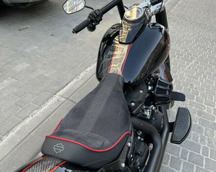 Черный Харлей-Дэвидсон Softail Slim FLS, объемом двигателя 1.7 л и пробегом 8 тыс. км за 21050 $, фото 1 на Automoto.ua