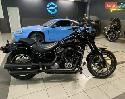 Черный Харлей-Дэвидсон Sport Glide, объемом двигателя 1.8 л и пробегом 11 тыс. км за 15700 $, фото 1 на Automoto.ua