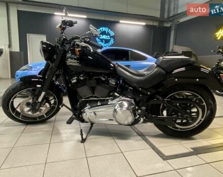 Черный Харлей-Дэвидсон Sport Glide, объемом двигателя 1.8 л и пробегом 11 тыс. км за 15700 $, фото 6 на Automoto.ua